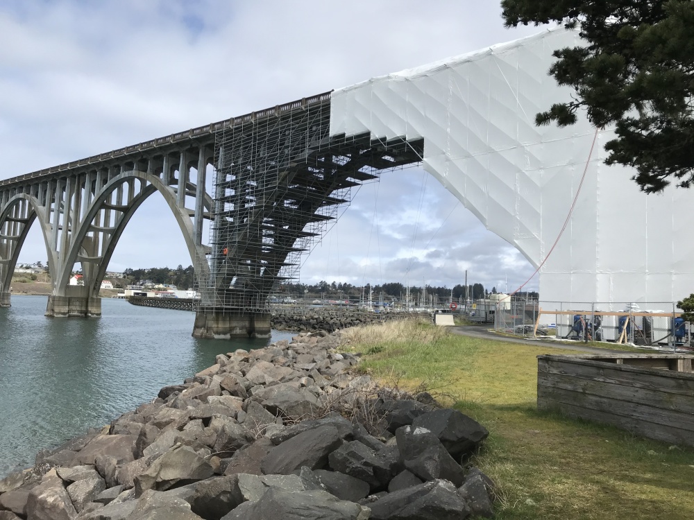 Yaquina Bay Bridge Rehabilitation - Scaffold with containment